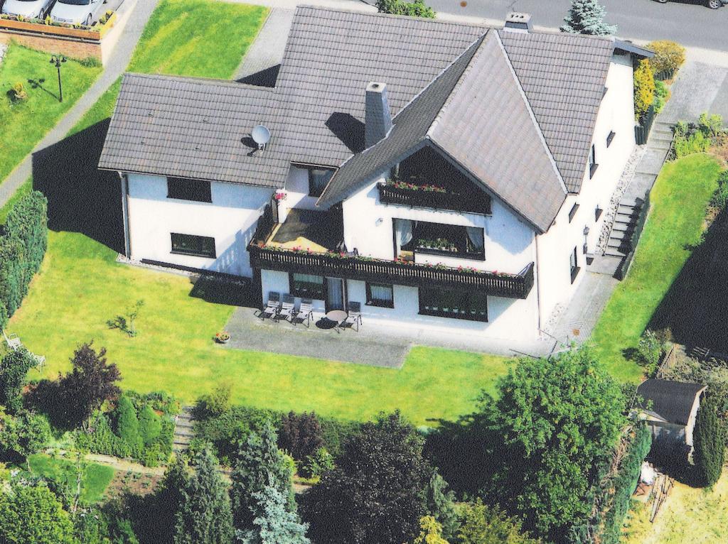 Ferienwohnung Eifel Panoramablick Kelberg Zimmer foto