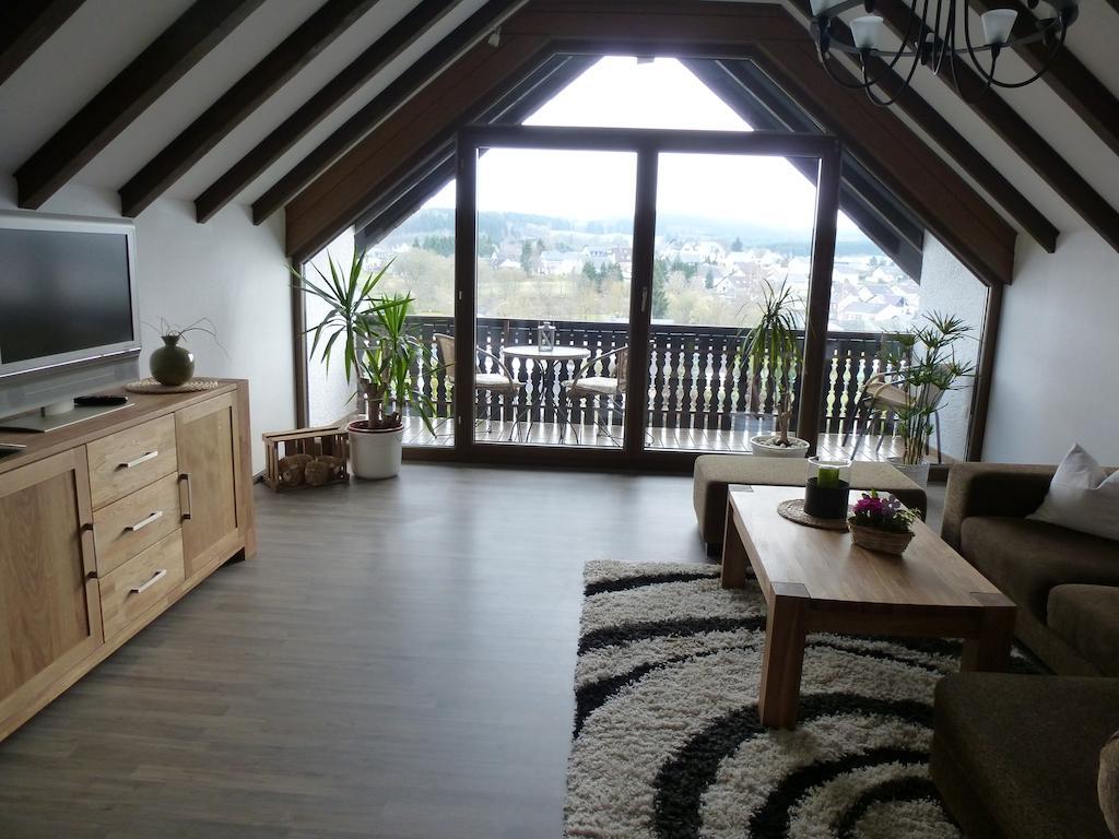 Ferienwohnung Eifel Panoramablick Kelberg Zimmer foto